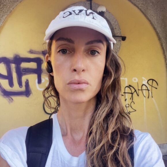 Thz artist Malika Fankha